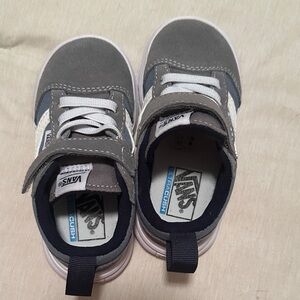 Vans Kids Sneakers - Gray and White